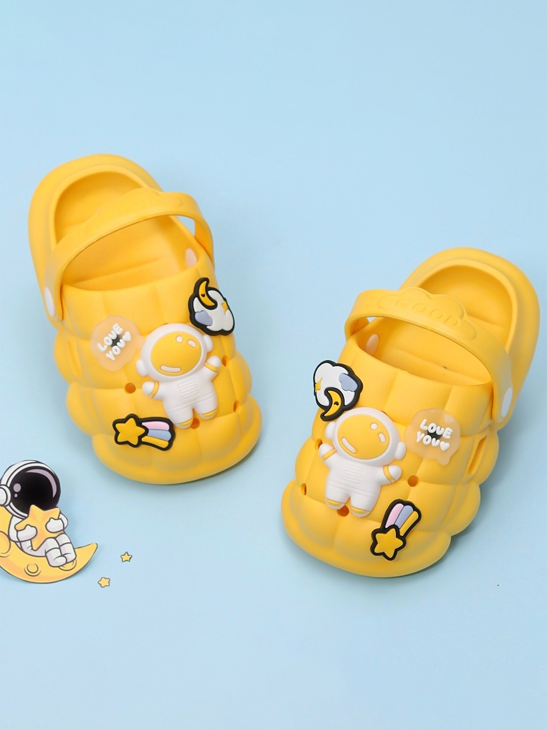 

Yellow Bee Boys Rubber Astronaut Clogs