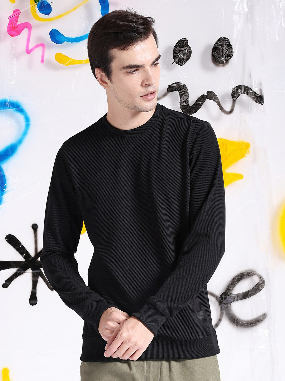 

The Indian Garage Co Self Design Textured Long Sleeve Pullover Sweatshirt, Black