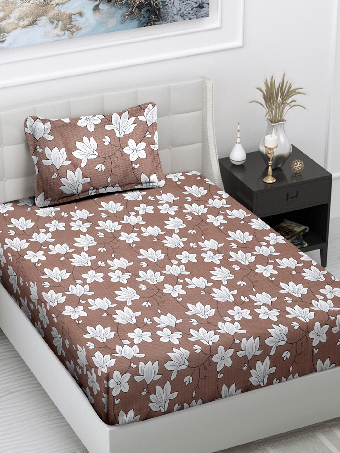 

FABINALIV Brown & White Floral 300 TC Single Bedsheet With 1 Pillow Cover