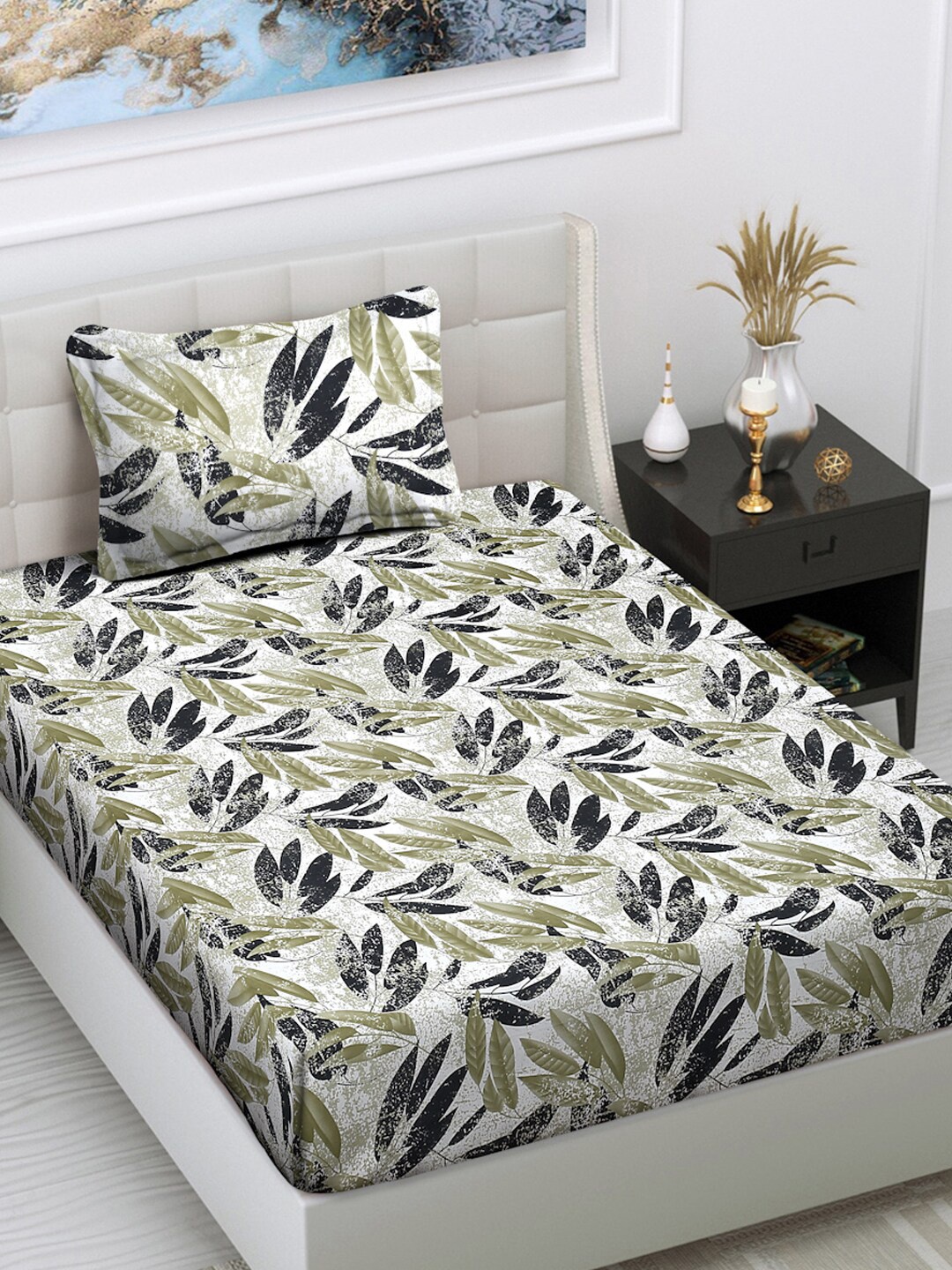 

FABINALIV White Floral 300 TC Single Bedsheet with 1 Pillow Cover