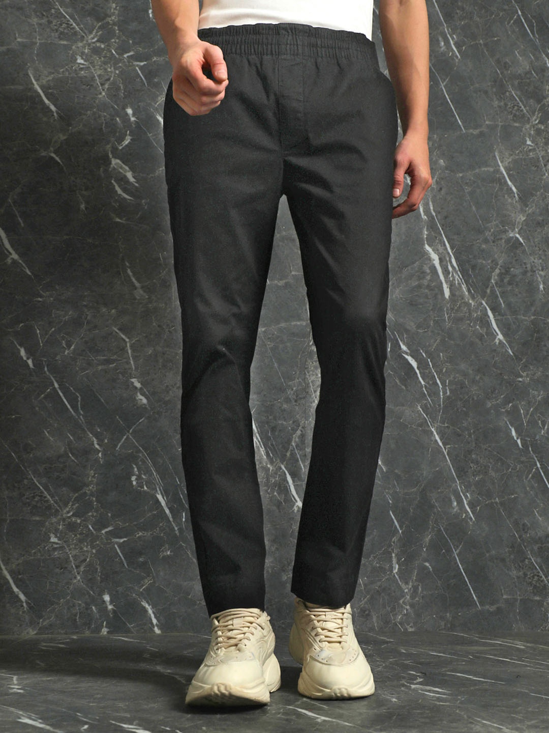 

Breakbounce Men Slim Fit Cotton Trousers, Black