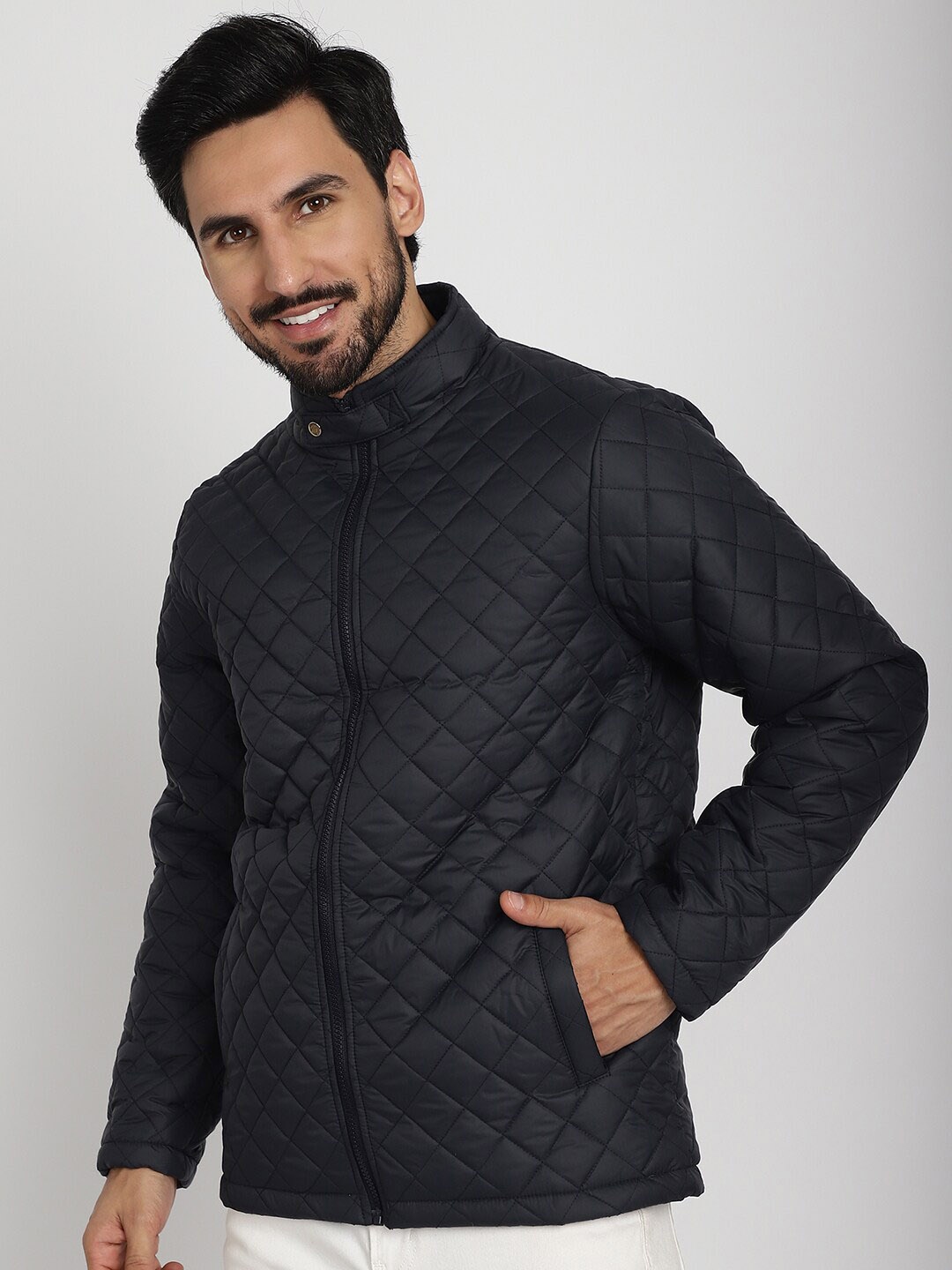 

9ty3ree Stand Collar Long Sleeves Insulator Quilted Jacket, Navy blue
