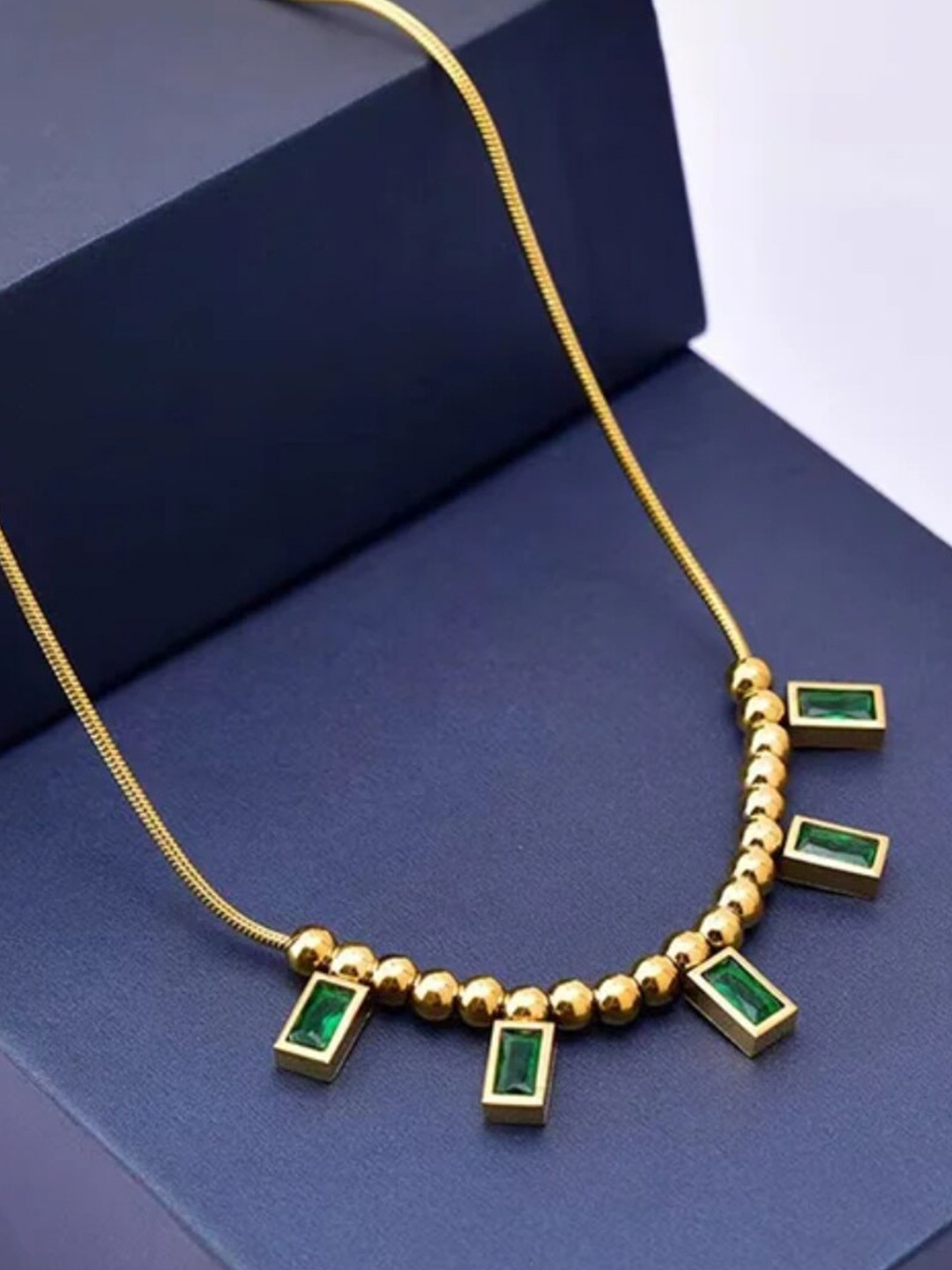 

SALTY Alloy Stones Statement Necklace, Gold