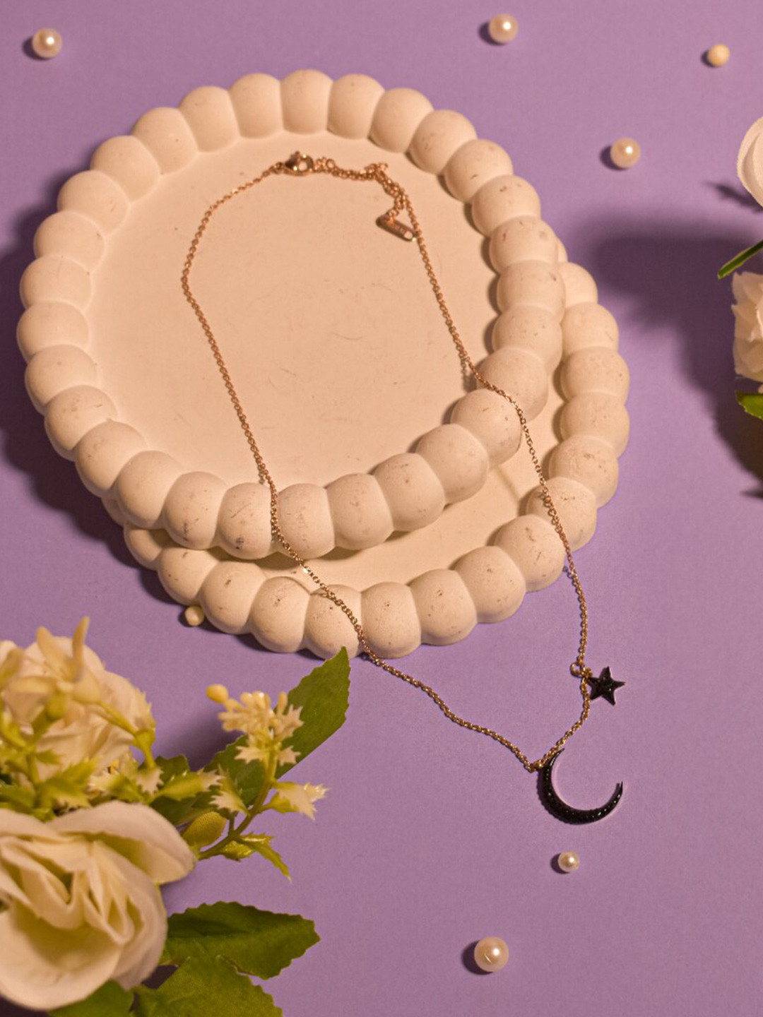 

SALTY Alloy Moon & Star Charm Minimal Necklace, Gold