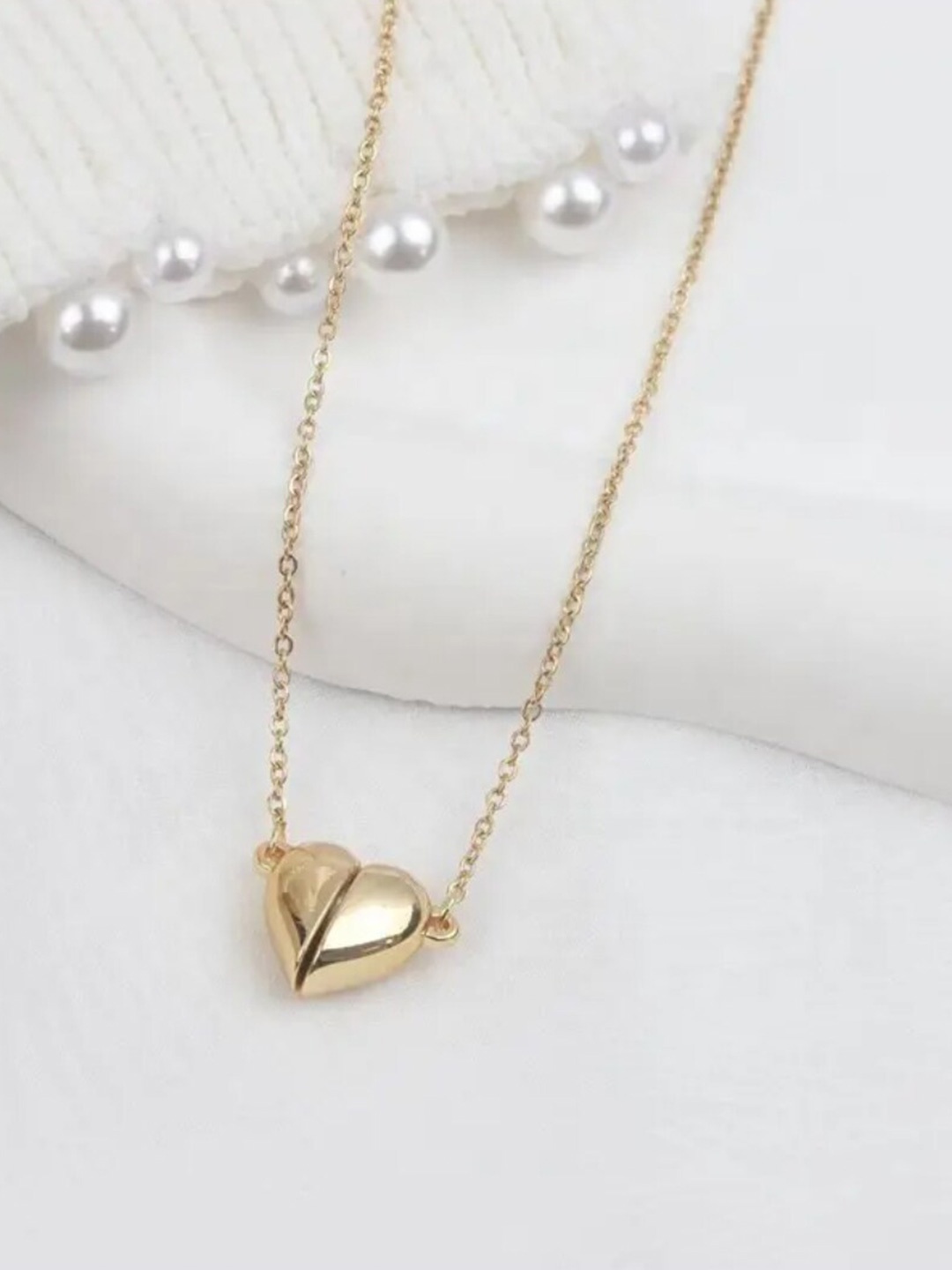 

SALTY Set of 2 His & Hers Magnetic Heart Necklaces, Gold