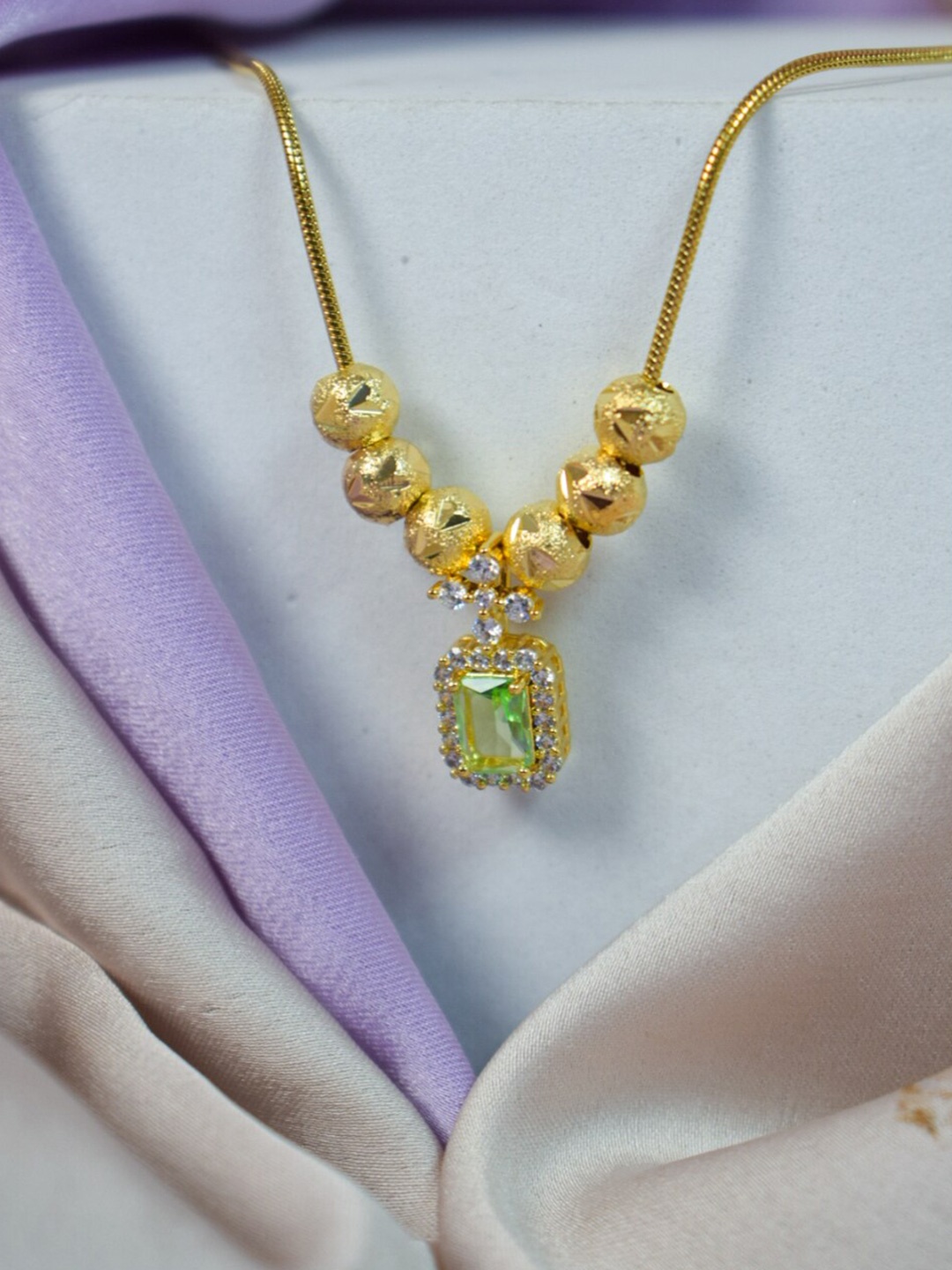 

SALTY Gold-Plated Crystals Studded Necklace