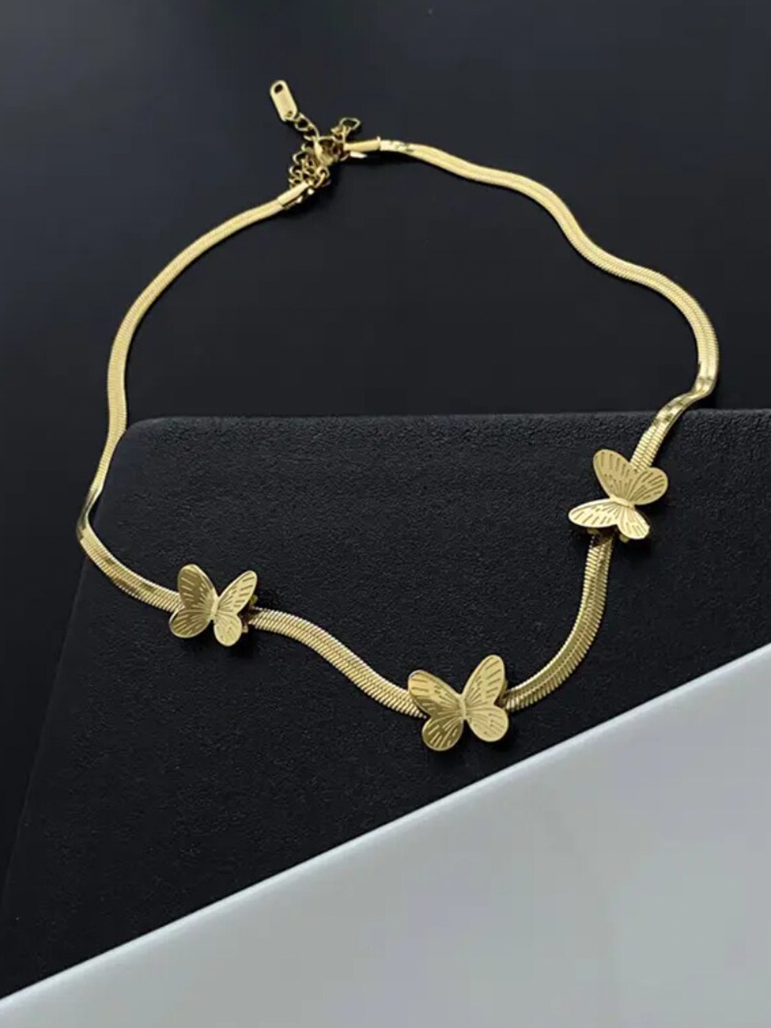 

SALTY Minimal Necklace, Gold