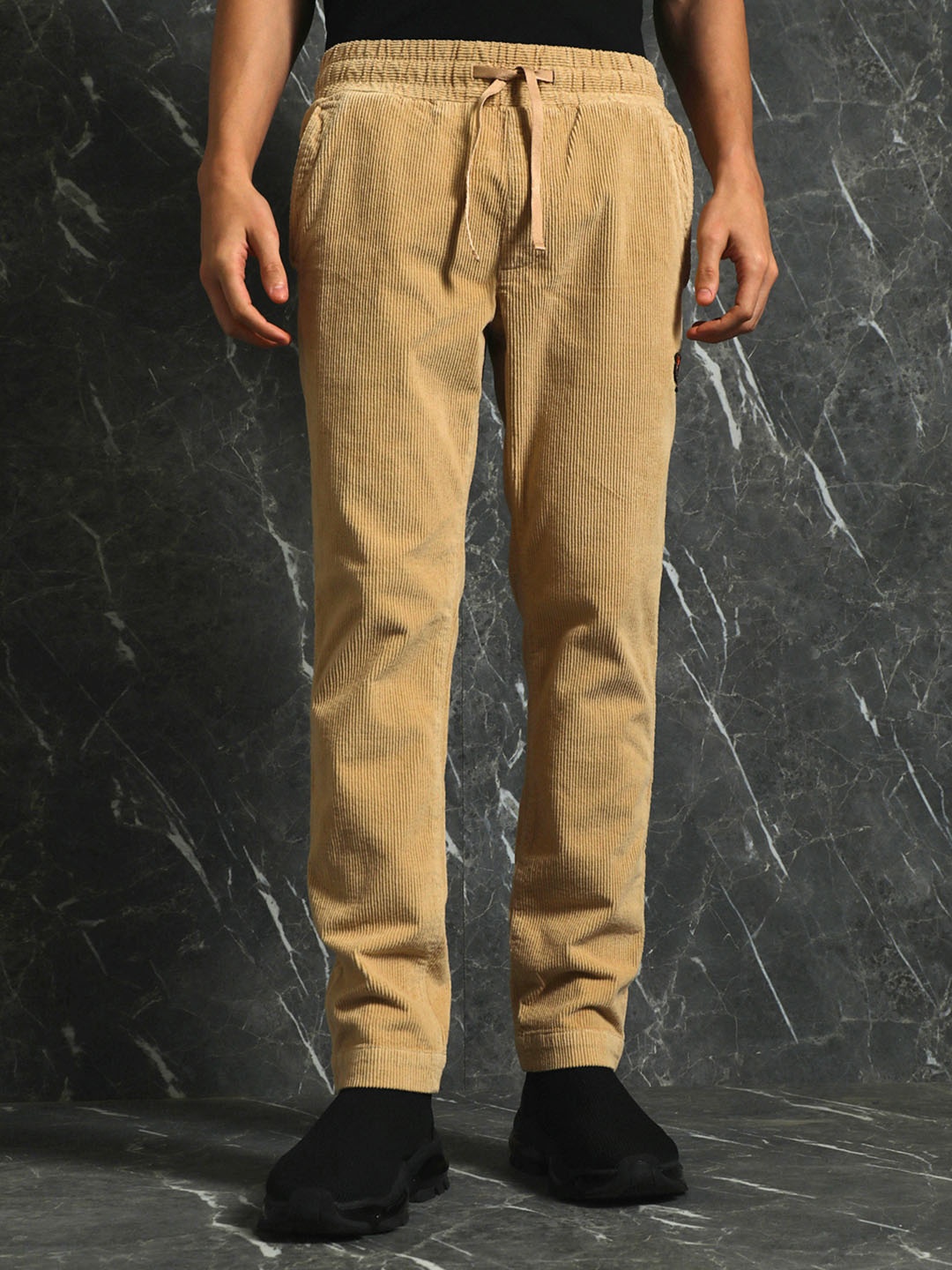 Breakbounce Men Beige Slim Fit Corduroy Jogger