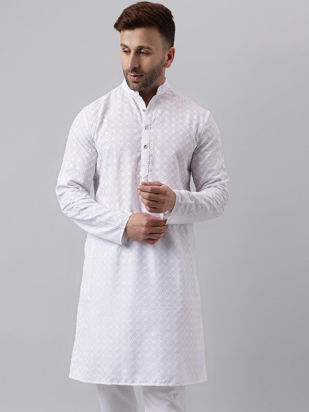 

Hangup Floral Embroidered Mandarin Collar Straight Kurta, White