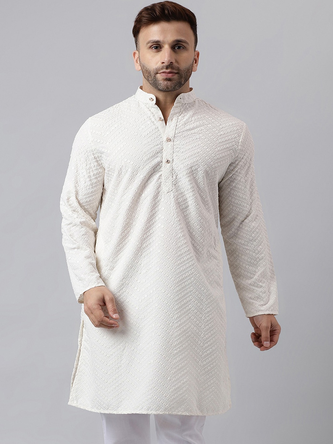 

Hangup Geometric Embroidered Band Collar Long Sleeve Thread Work Straight Kurta, White