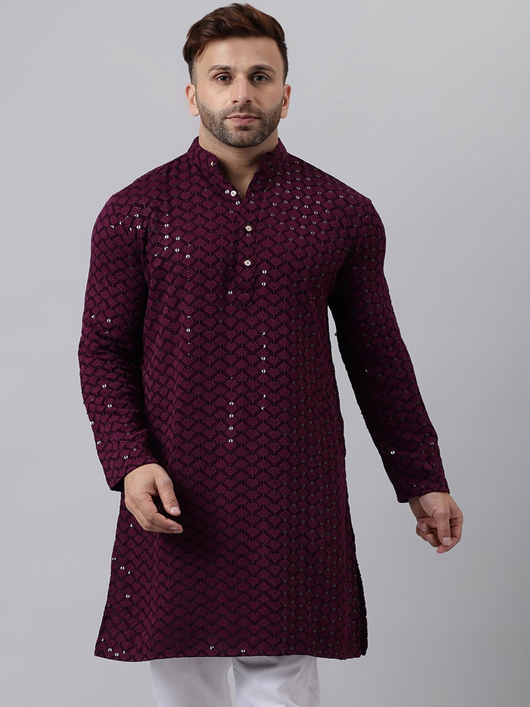 

Vgyaan Ethnic Embroidered Mandarin Collar Straight Kurta, Burgundy