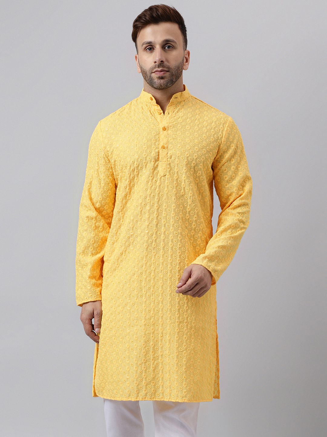 

hangup trend Floral Embroidered Thread Work Sequinned Mandarin Collar Straight Kurta, Yellow