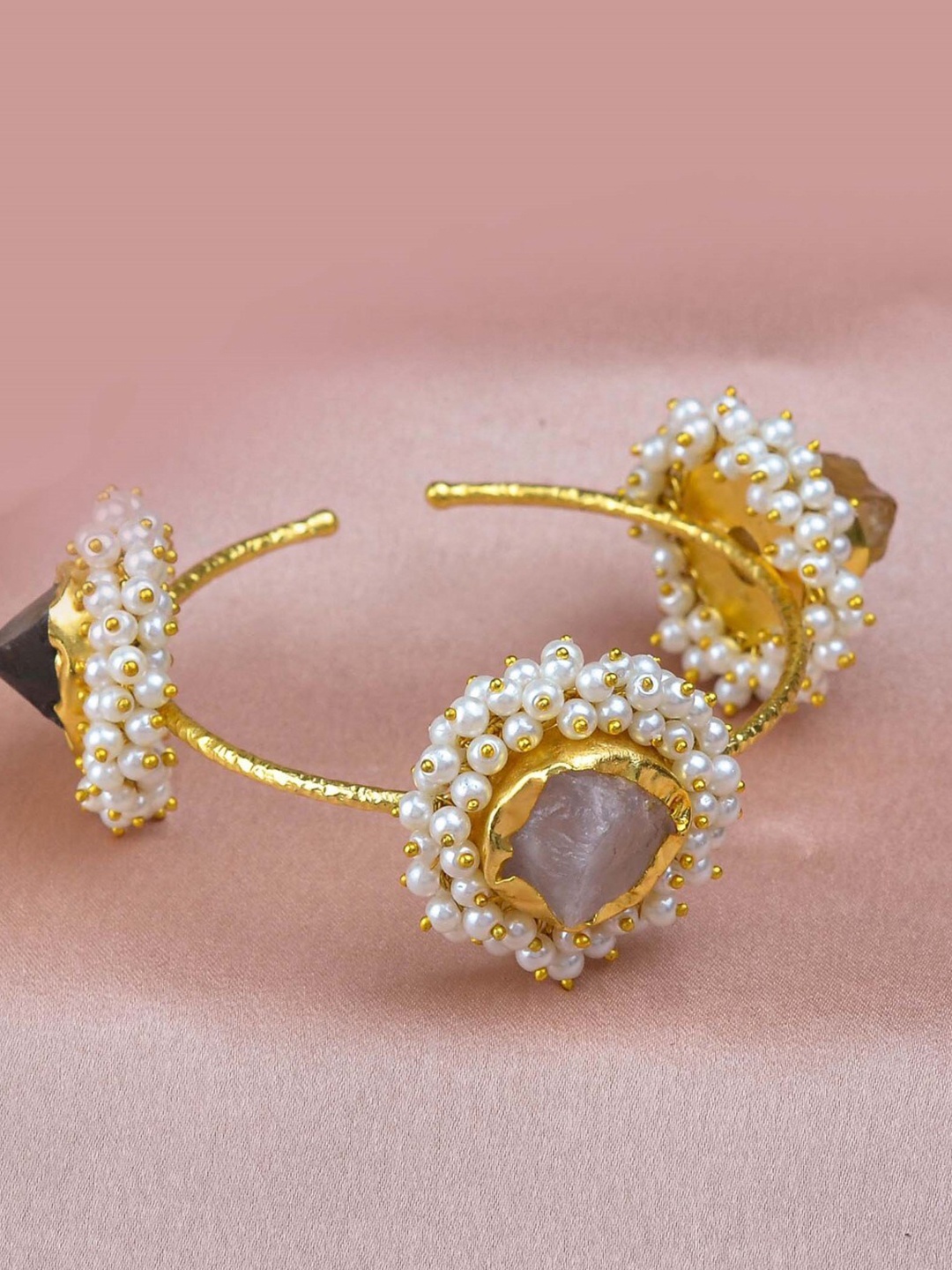 

ZURII Gold-Plated Kada Bracelet