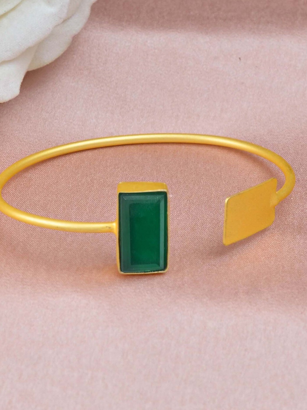 

ZURII Brass Gold-Plated Stones Cuff Bracelet
