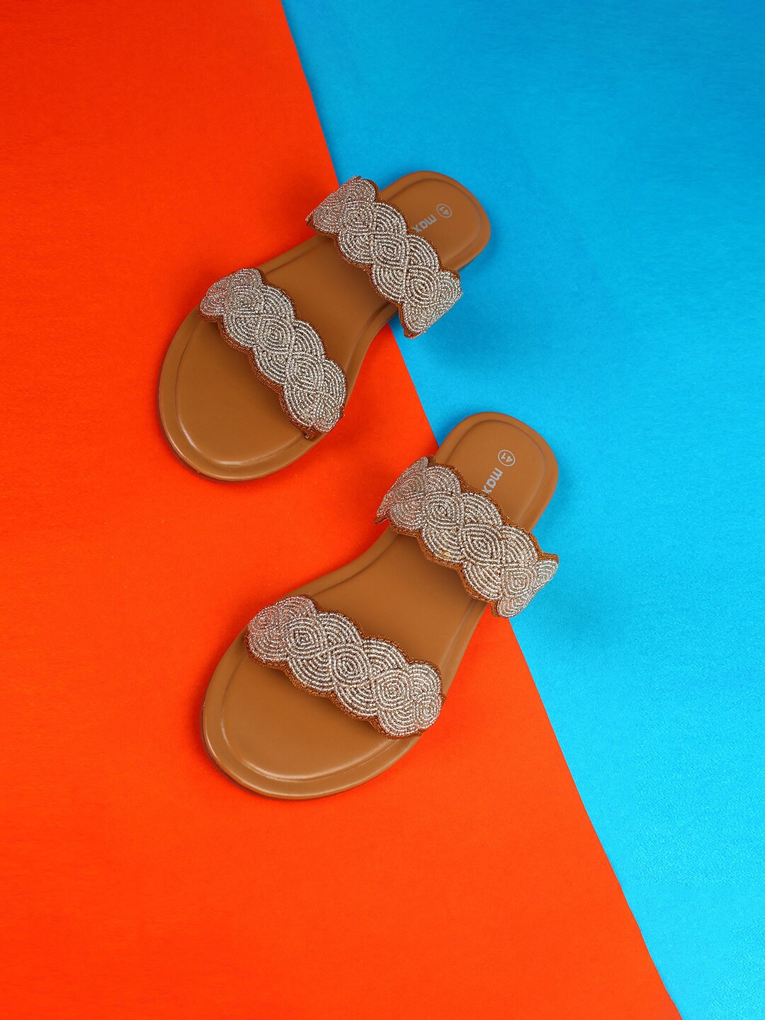 

max Embellished Double Straps Open Toe Flats, Silver