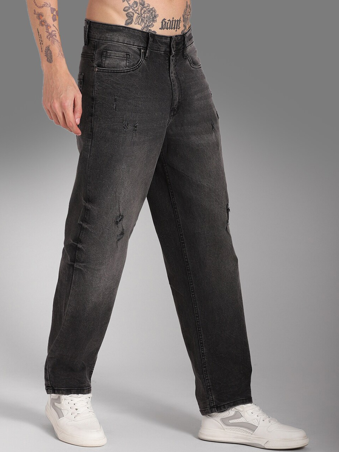

High Star Men Wide Leg Mid-Rise Mildly Distressed Light Fade Cotton Jeans, Black