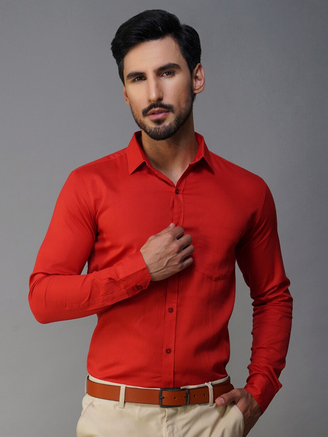 

Urban Scissors Slim Fit Pure Cotton Casual Shirt, Red