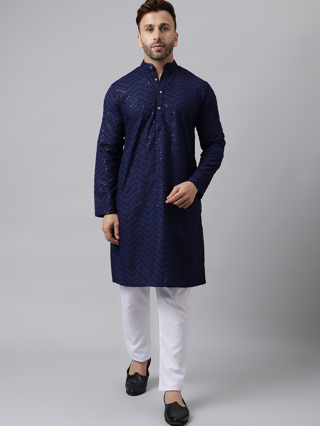 

Hangup Chevron Embroidered Sequinned Kurta With Pyjamas, Navy blue