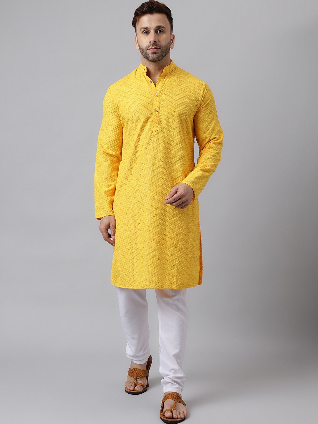 

Hangup Chevron Embroidered Sequined Straight Kurta with Pyjamas, Yellow