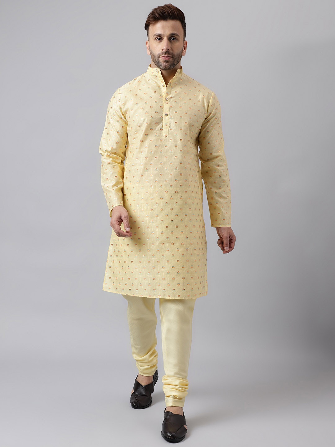 

Vgyaan Ethnic Motifs Woven Design Straight Kurta with Pyjamas, Cream