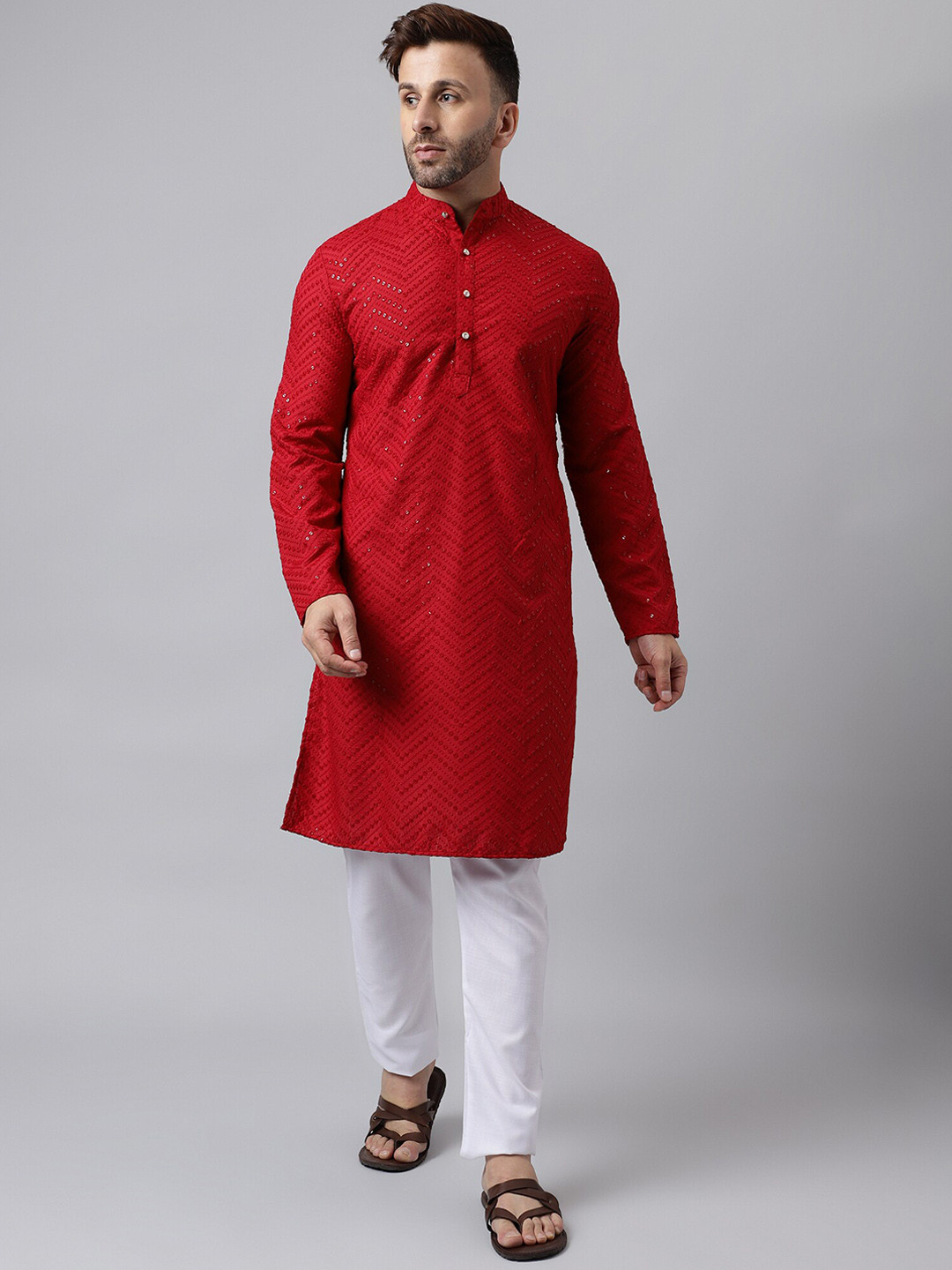 

Vgyaan Geometric Embroidered Sequinned Straight Kurta with Pyjamas, Red