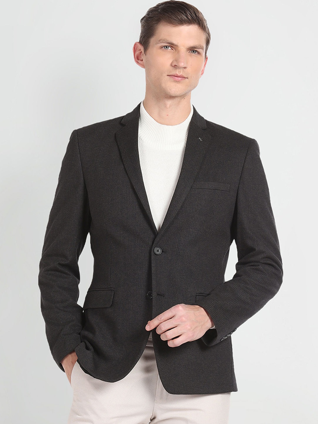 

Arrow Slim-Fit Single-Breasted Blazer, Grey