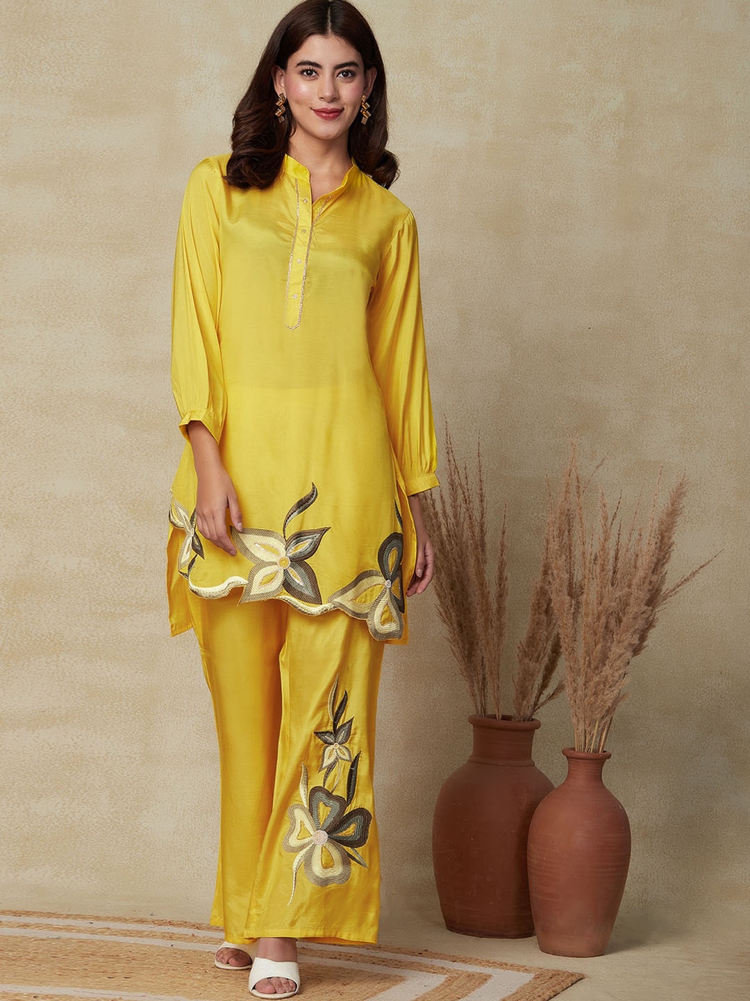 

FASHOR Floral Embroidered Band Collar Kurta with Palazzos, Yellow