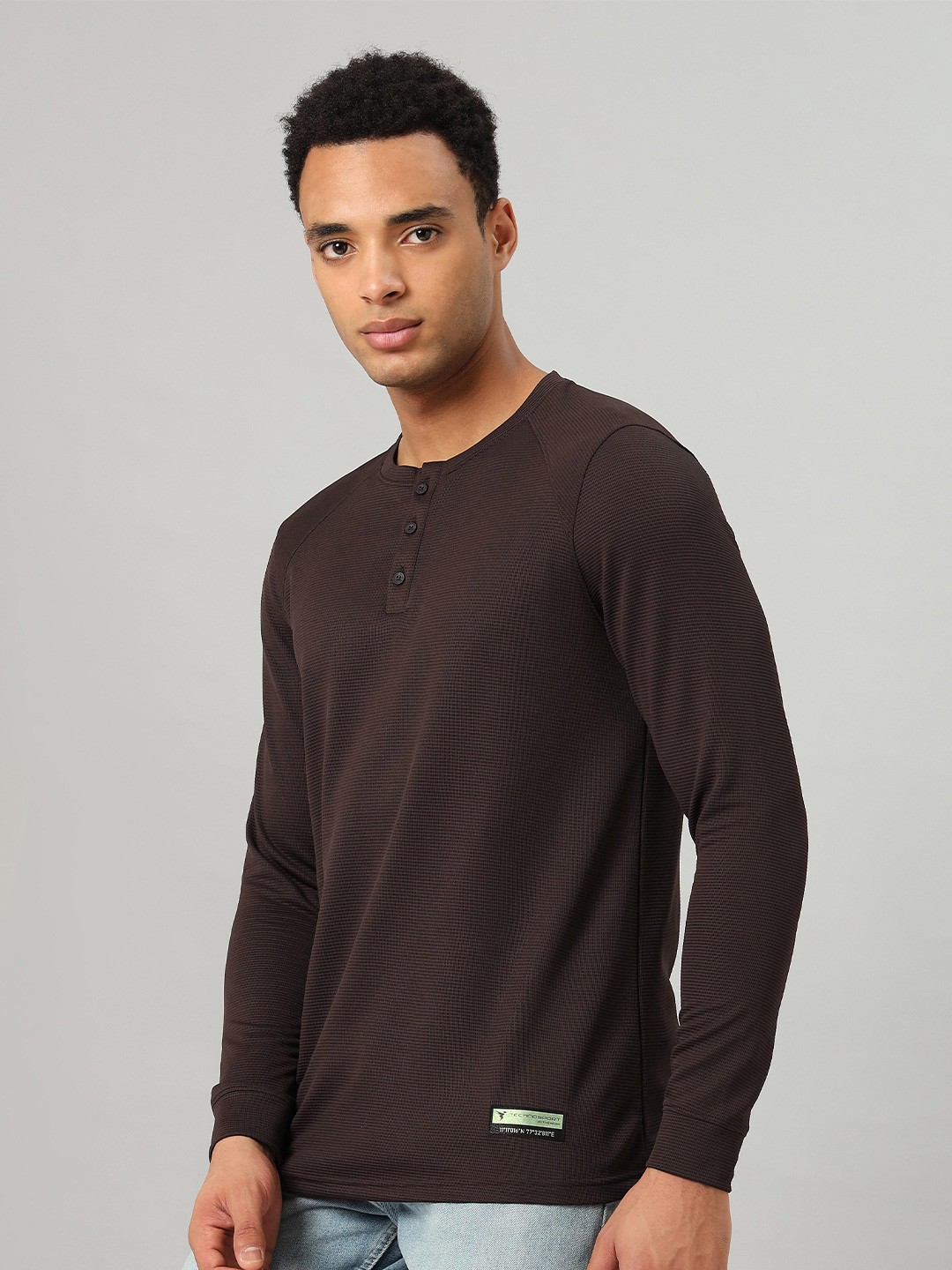 

Technosport Men Active Henley Neck Solid T-Shirt, Brown