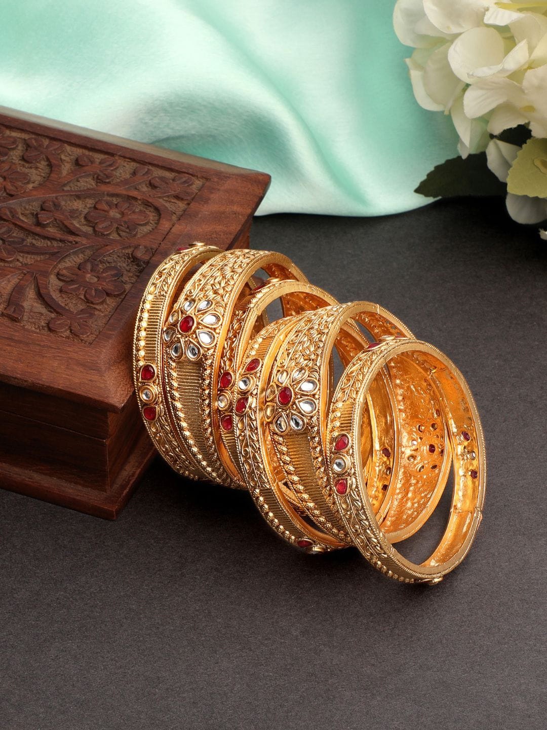 

AccessHer Set Of 6 Gold-Plated Stone Studded Antique Bangles
