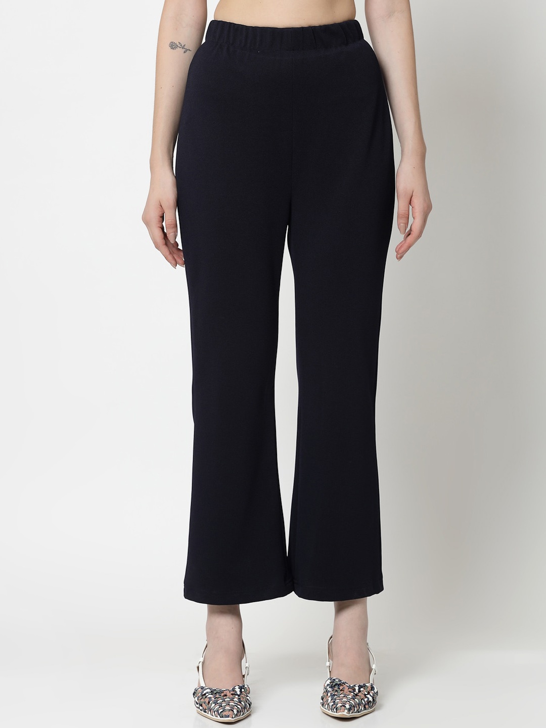 

OFFICE & YOU Women Loose Fit Mid-Rise Easy Wash Acrylic Cropped Bootcut Trouser, Navy blue