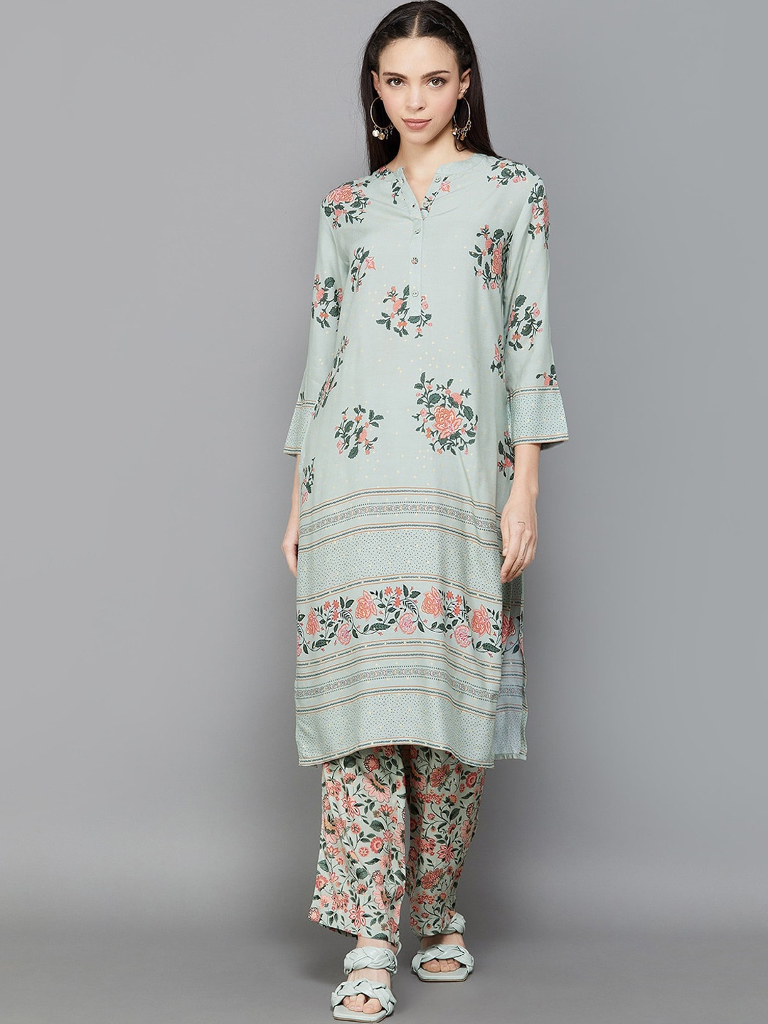 

Melange by Lifestyle Floral Printed Kurta with Trousers, Green