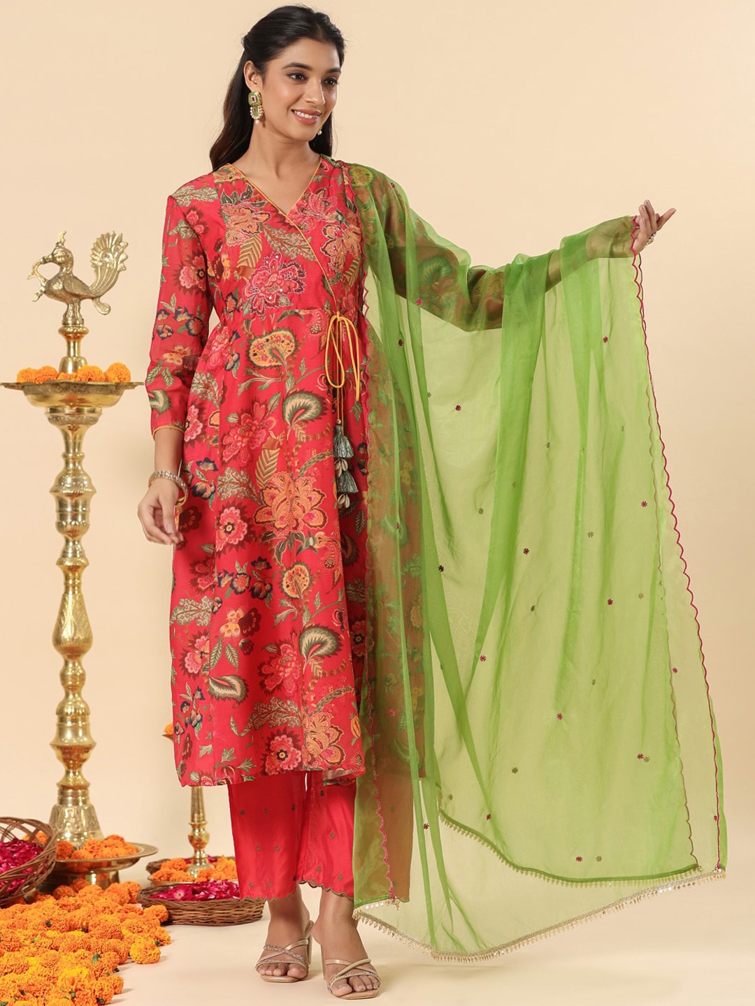 

SAVI Chanderi Embroidered A Line Kurta Set with Dupatta, Red