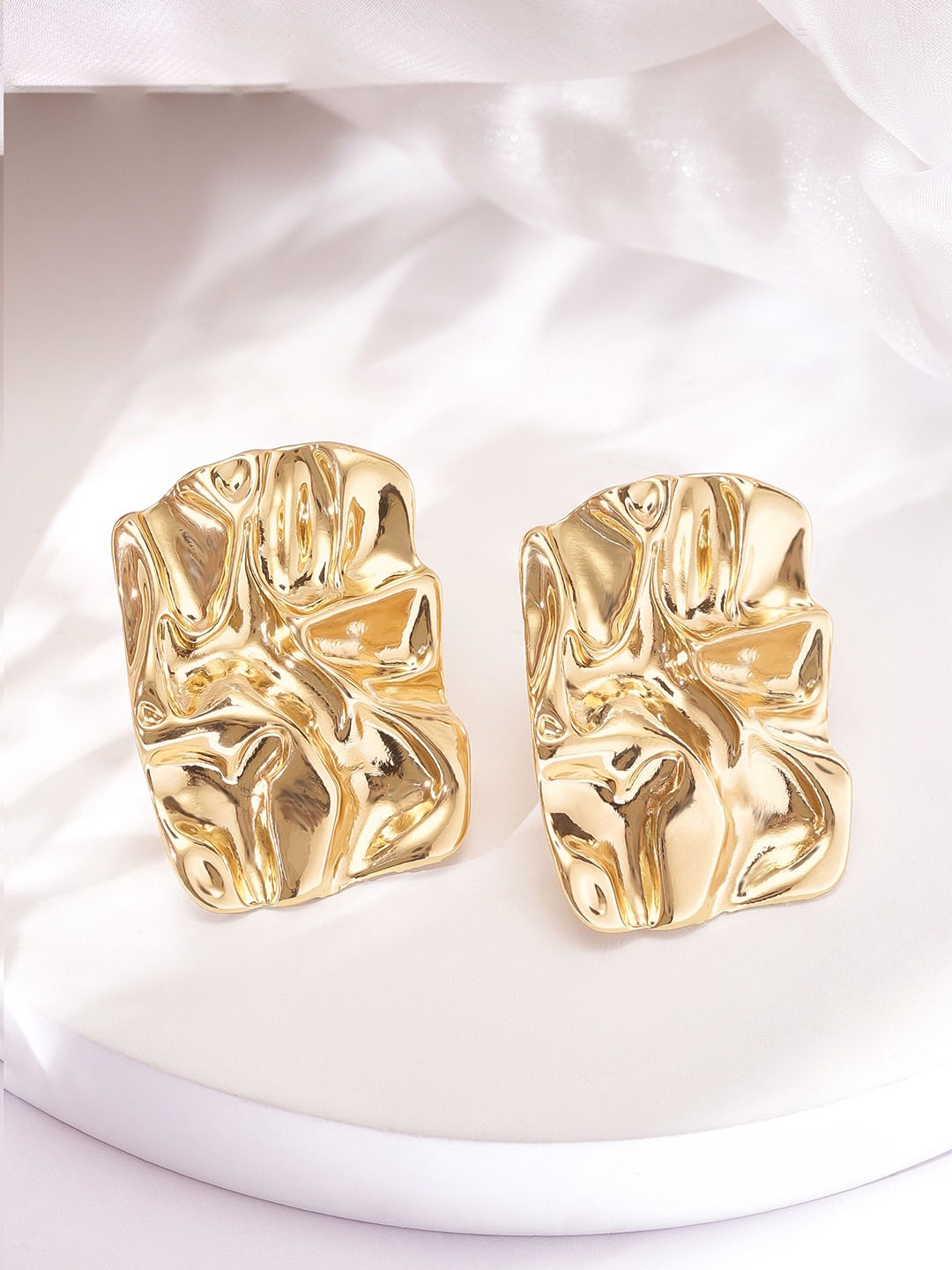 

Rubans Voguish Gold-Plated Classic Studs Earrings