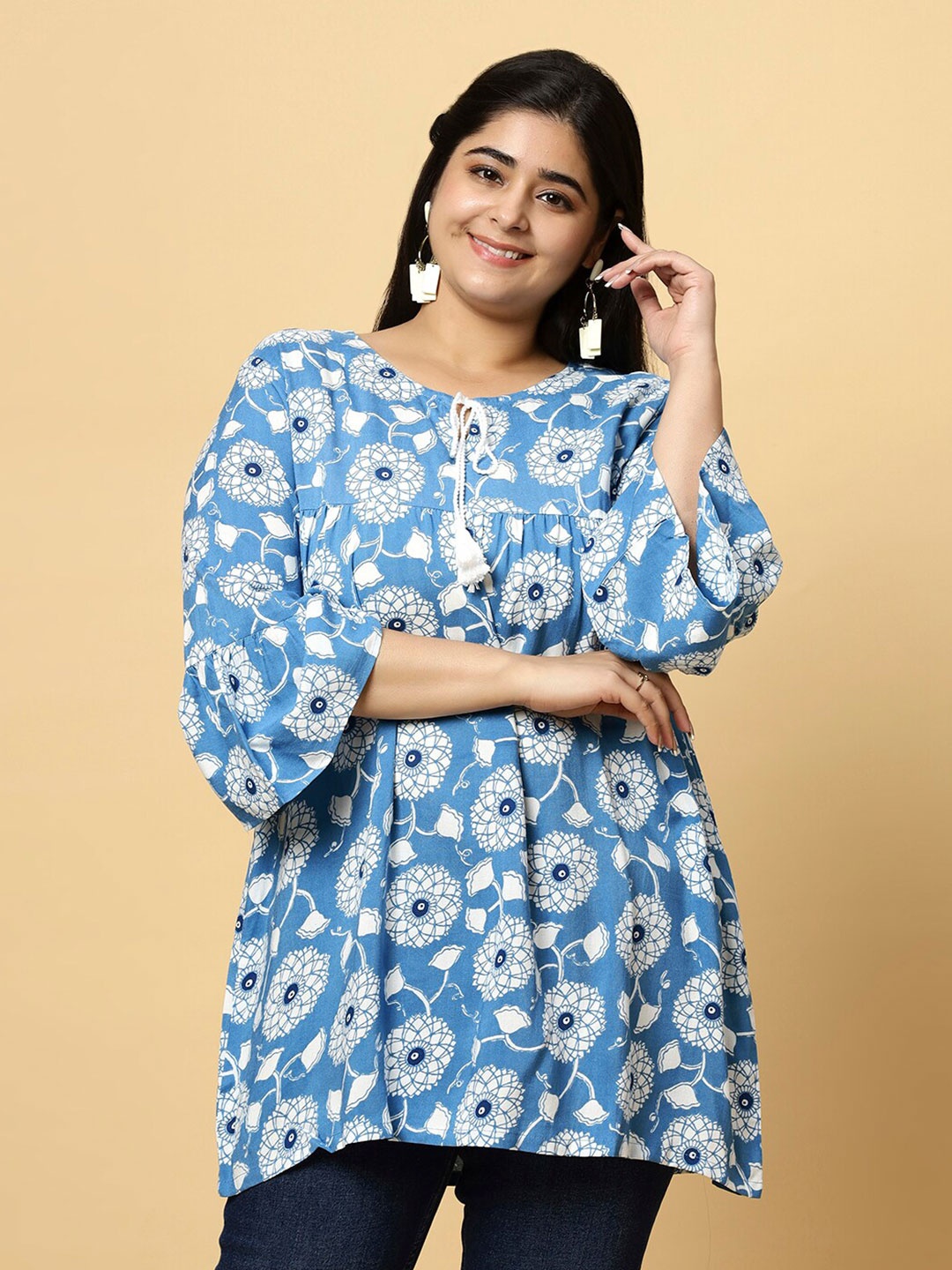 

Sztori Plus Size Floral Printed Pure Cotton Straight Short Kurti, Blue