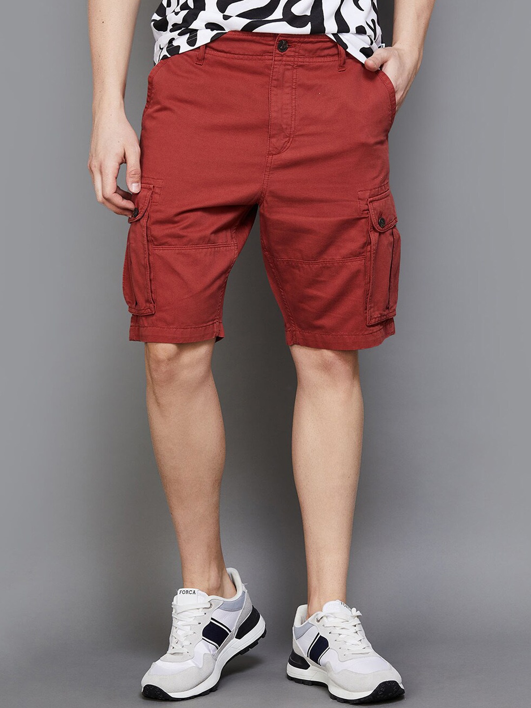 

Fame Forever by Lifestyle Men Mid Rise Cotton Shorts, Maroon