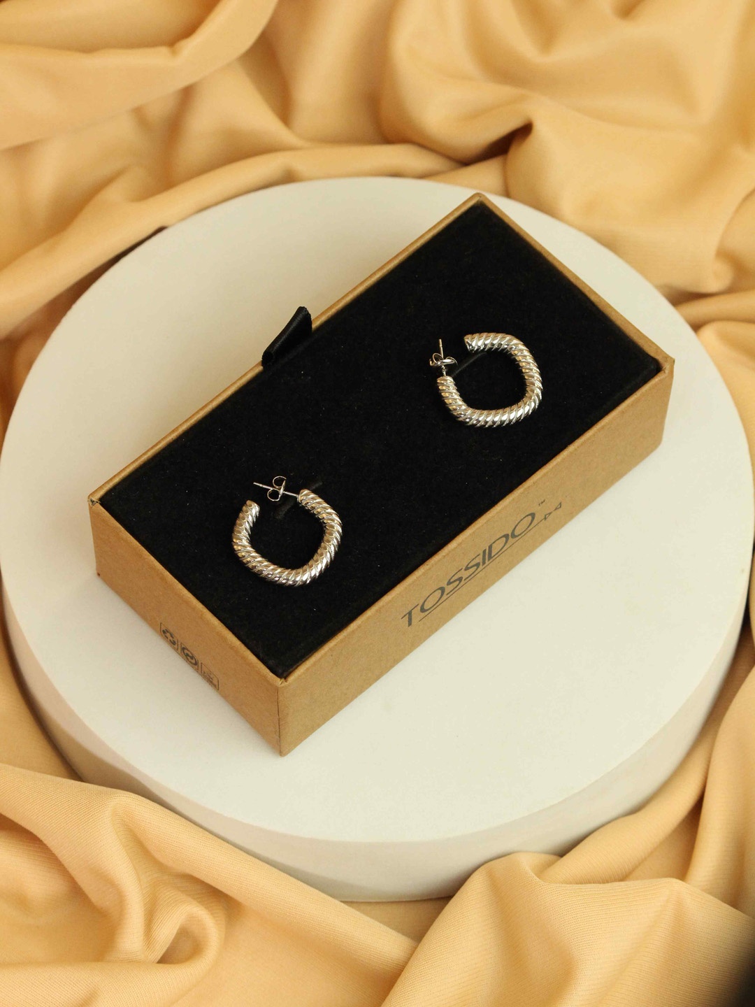 

Tossido Contemporary Half Hoop Earrings, Silver