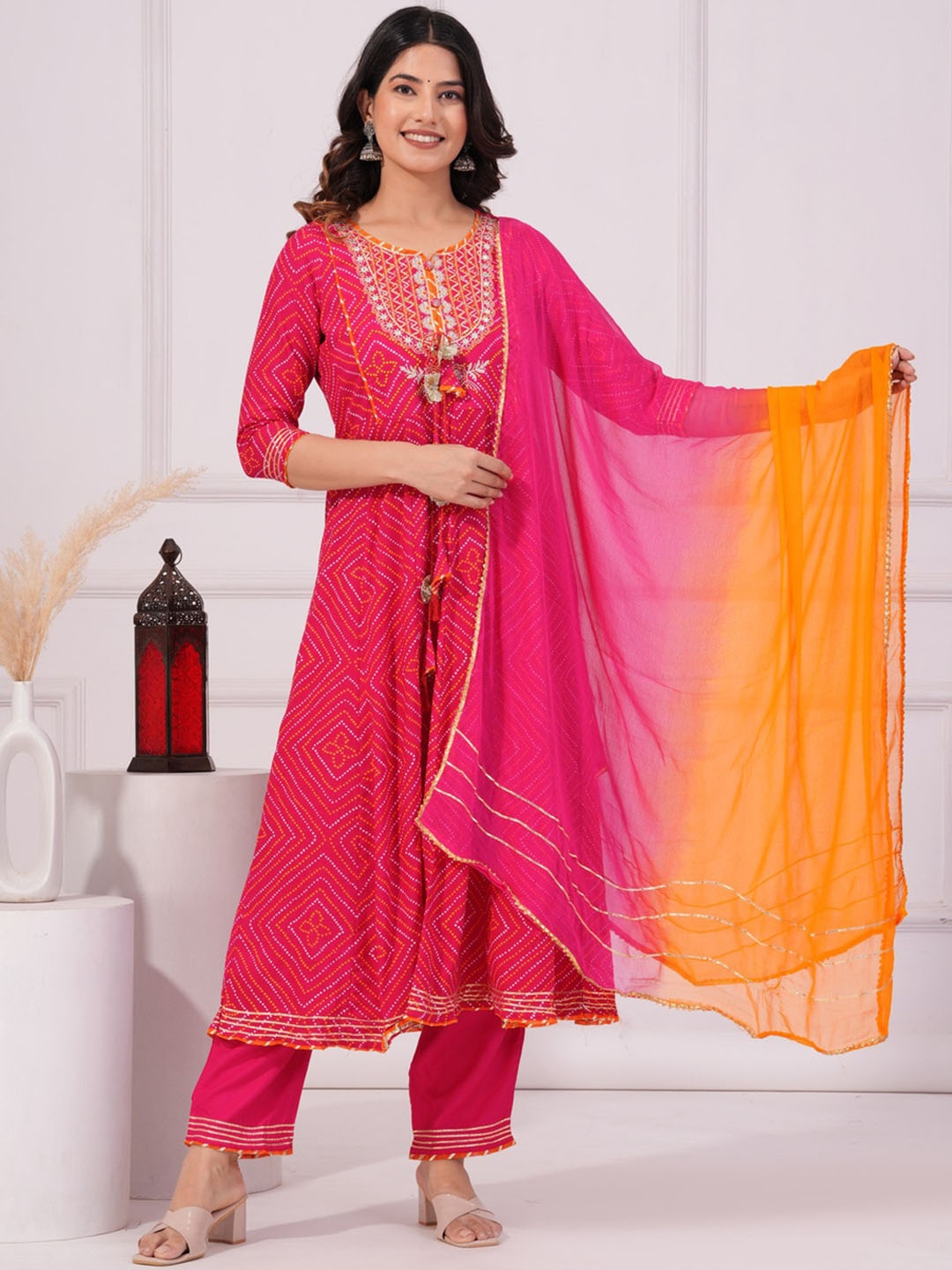 

TOULIN Bandhani Printed Anarkali Kurta with Trousers & Dupatta, Pink