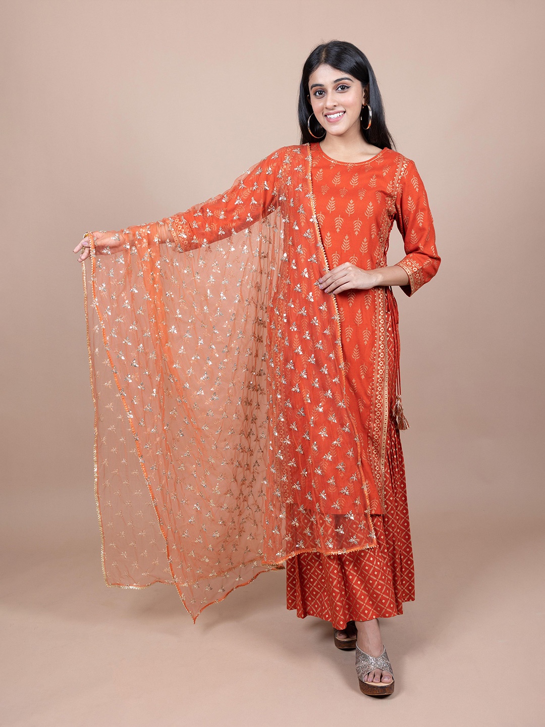 

KASYA Geometric Embroidered Gotta Patti Dupatta, Orange