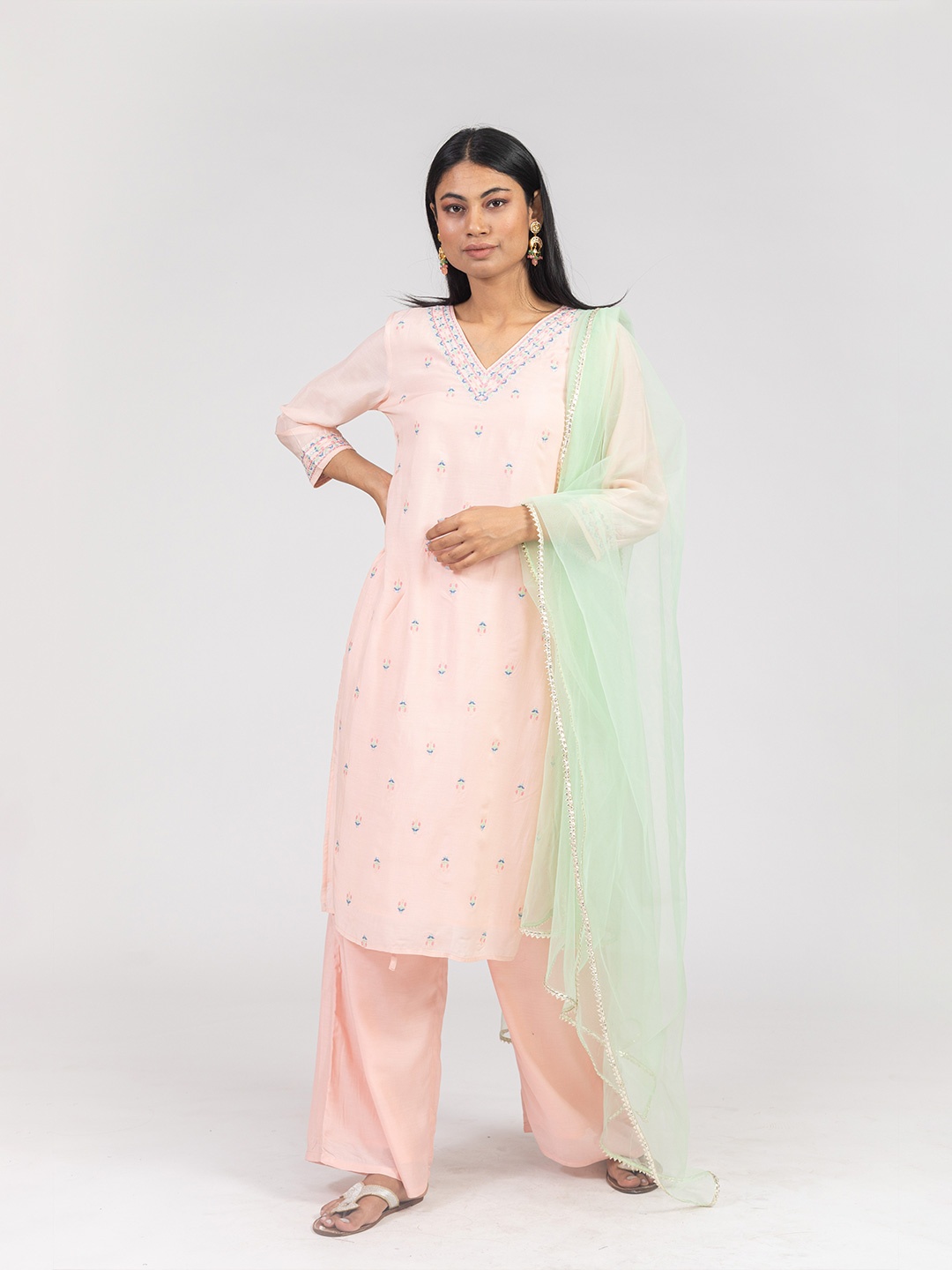 

KASYA Net Dupatta With Gotta Patti, Green
