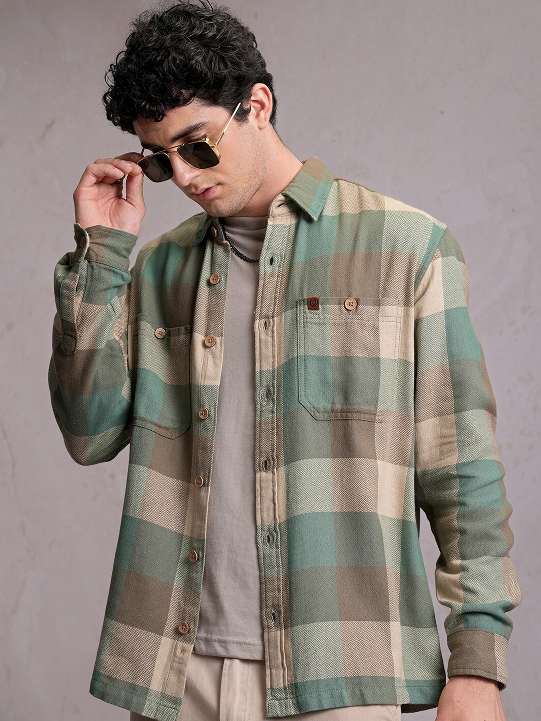 

LOCOMOTIVE Dobby Textured Checked Utility Pocket Overshirt, Green