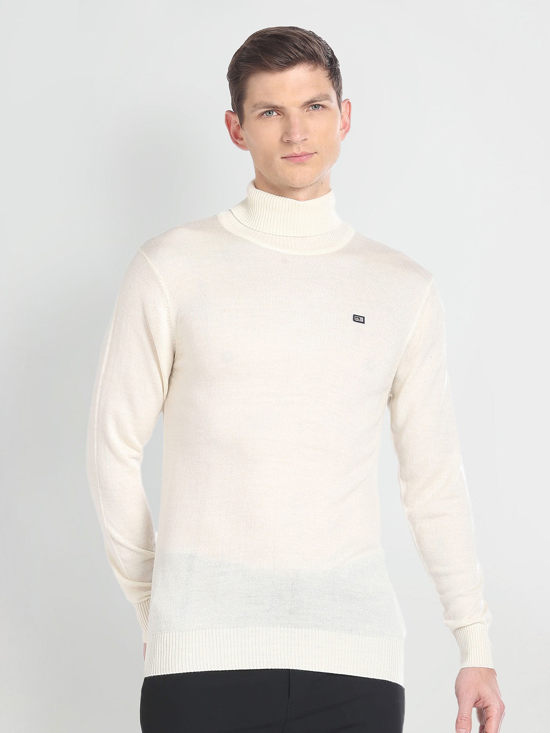 

Arrow Sport Turtle Neck Pullover Acrylic Wool Sweater, White