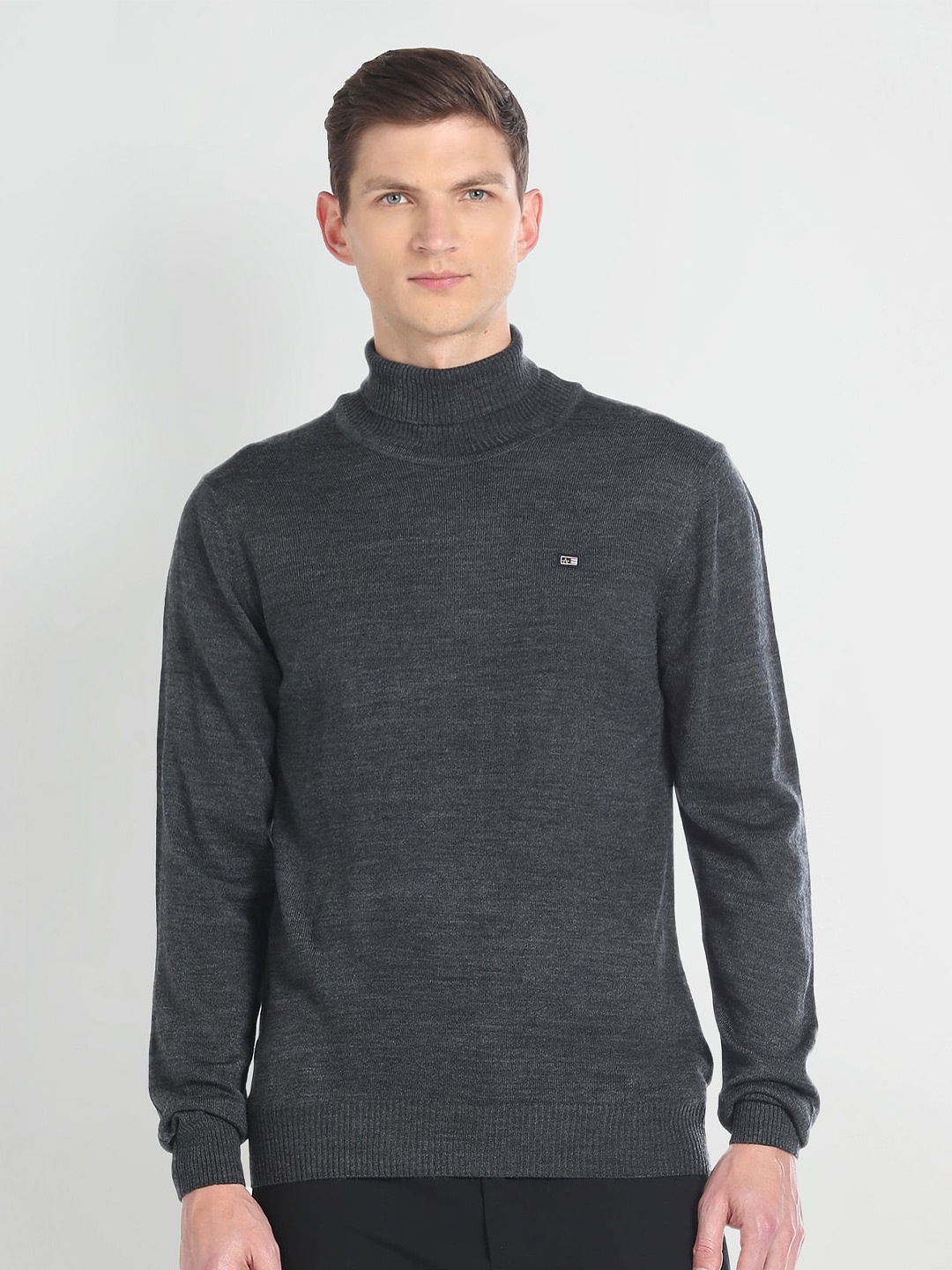 

Arrow Sport Turtle Neck Acrylic Pullover, Grey