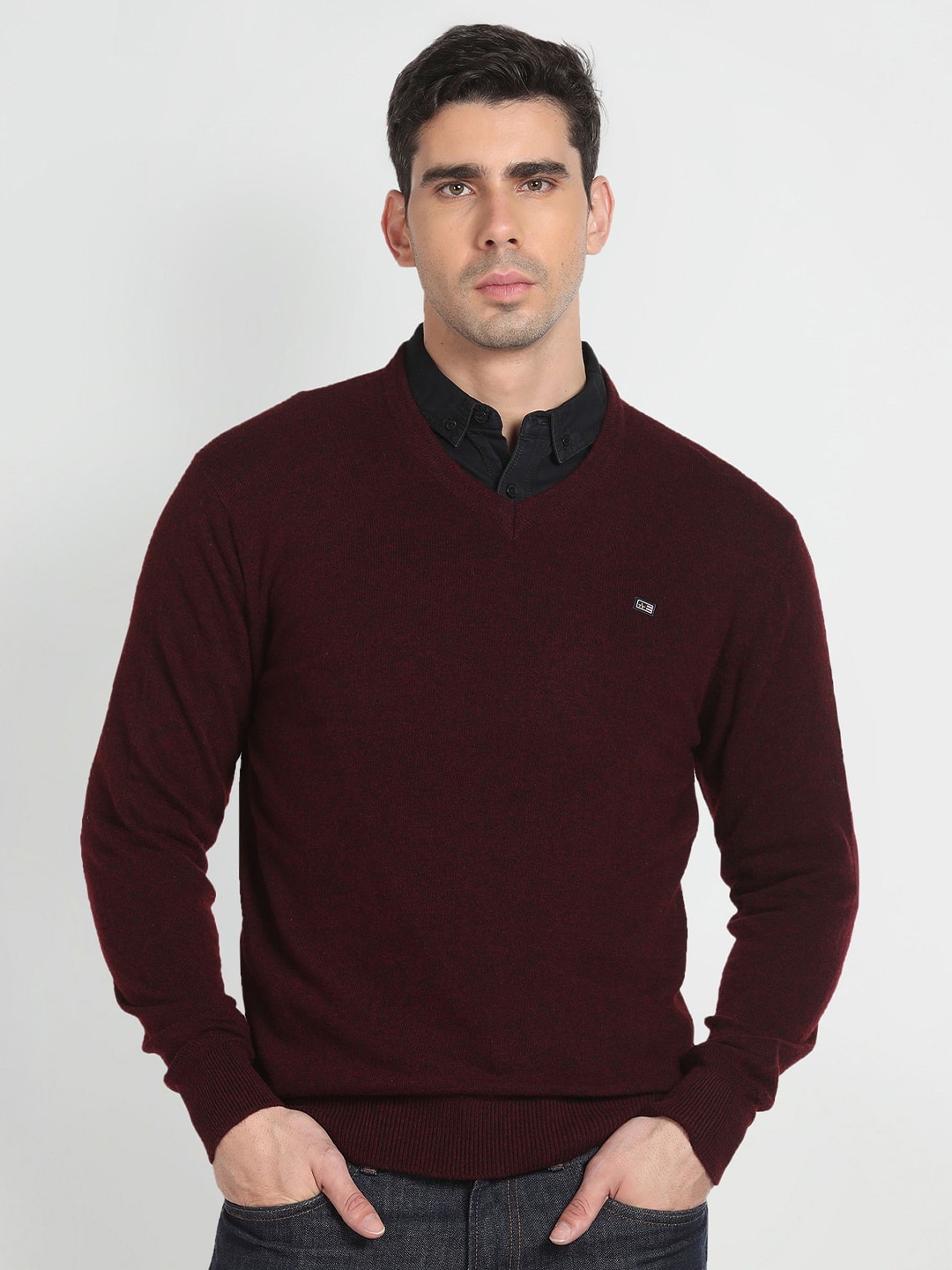 

Arrow Sport V-Neck Long Sleeves Pullover, Maroon