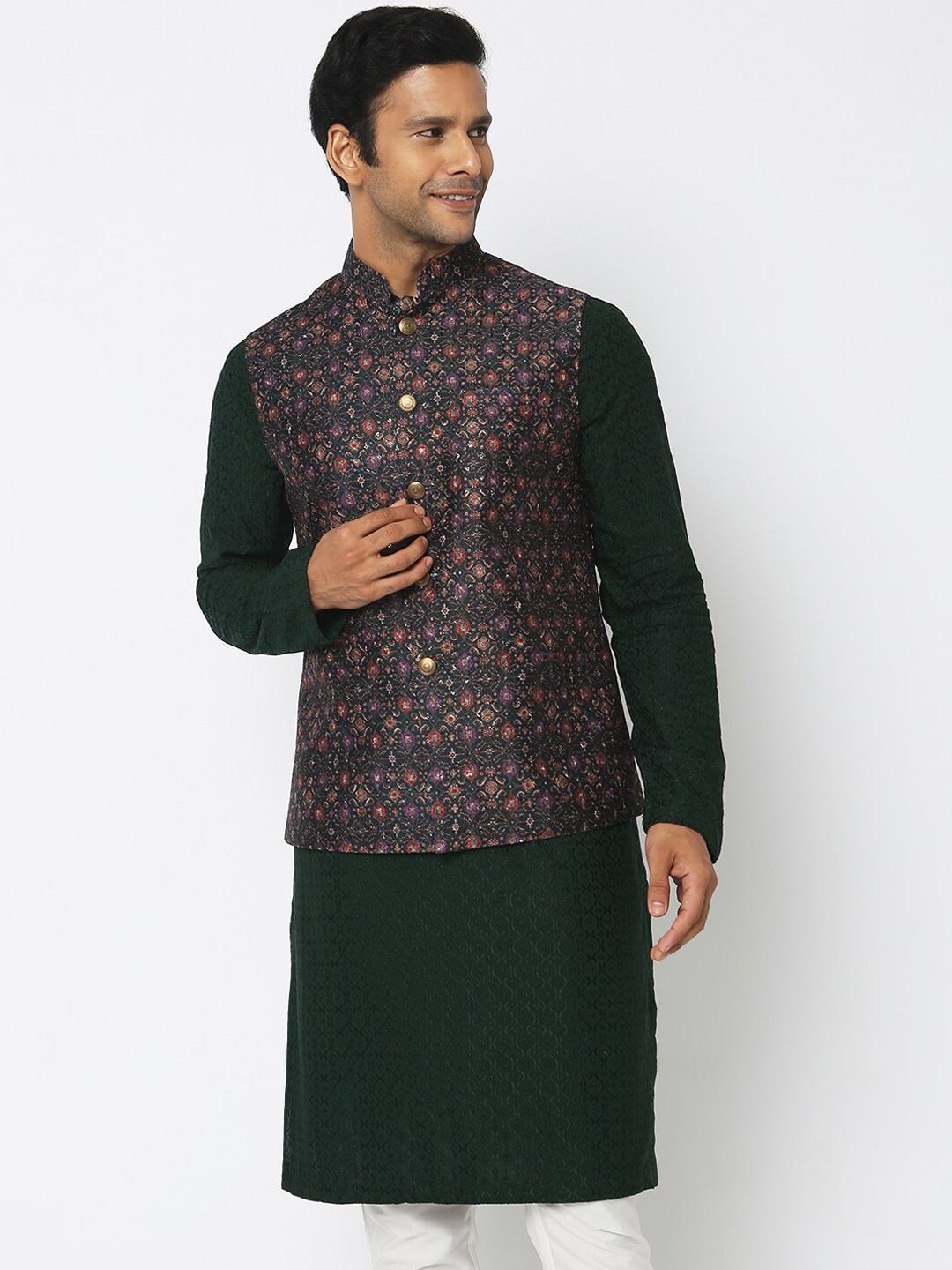 

Ethnicity Ethnic Motifs Printed Sequined Nehru Jacket, Green