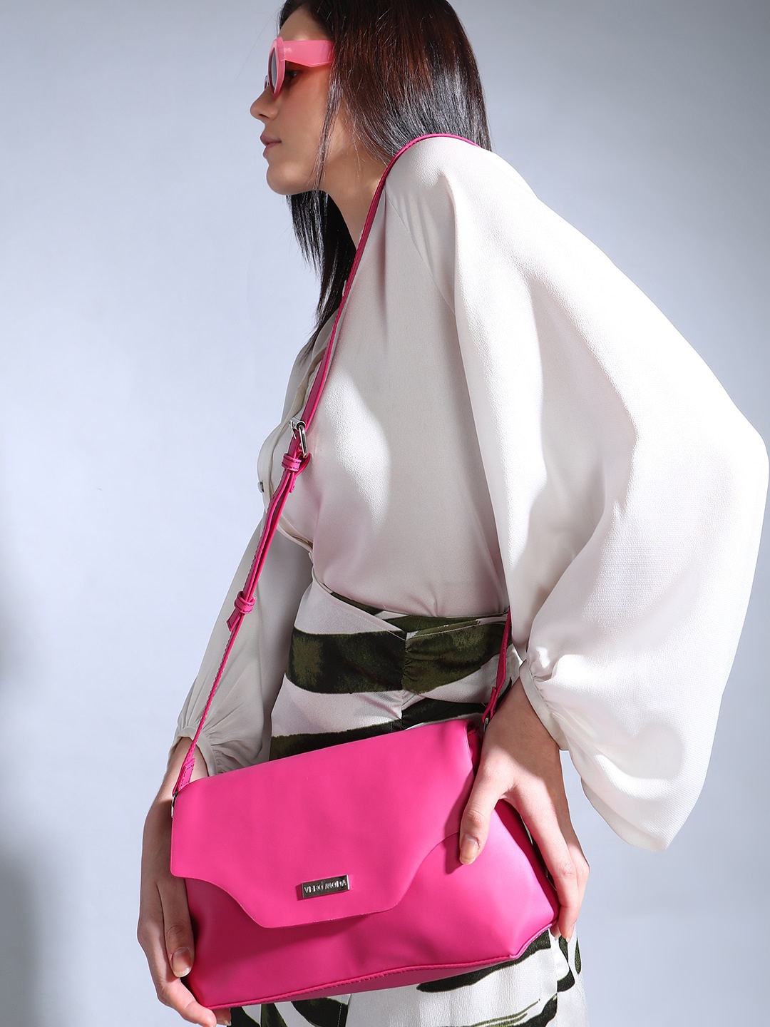 

Vero Moda Structured Sling Bag, Pink