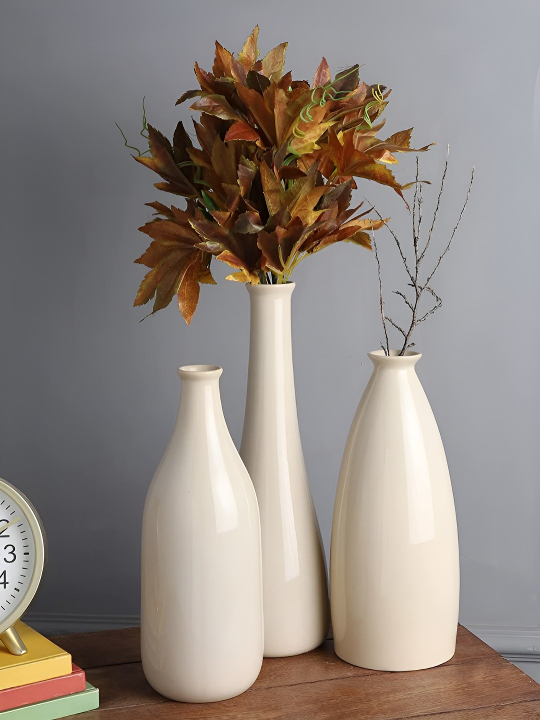 

The Decor Lane Modern 3 Pcs Off White Decorative Ceramic Vases