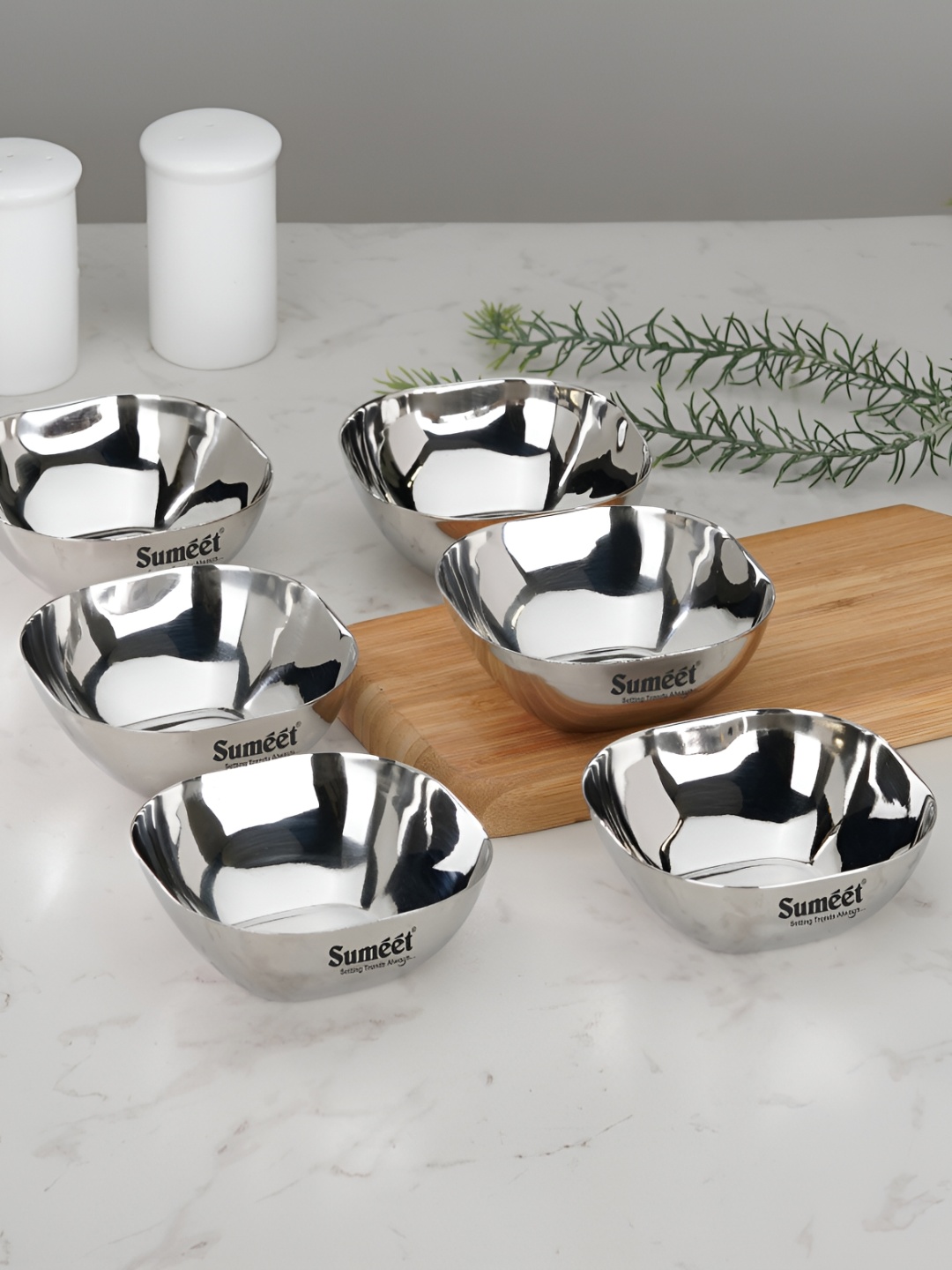 

Sumeet 6 Pieces Stainless Steel Mirror Finish Apple Square Bowls 200 ml Each, Silver