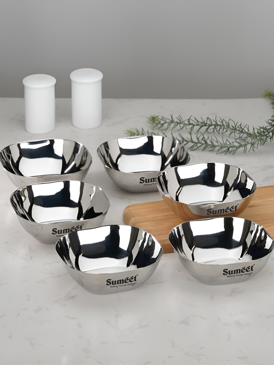 

Sumeet Silver-Toned 6 Pieces Stainless Steel Glossy Bowls 250ML