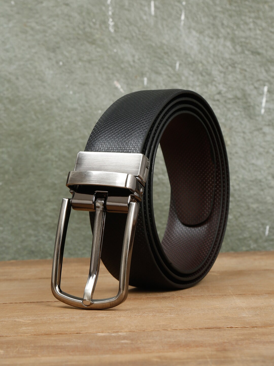 

Apsis Men Textured Reversible Formal Belt, Black