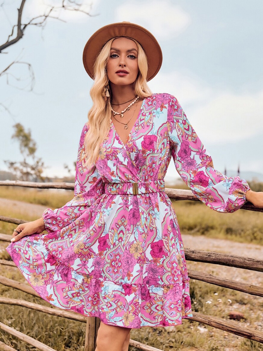 

StyleCast Pink Floral Printed V-Neck Puff Sleeves Fit and Flare Dress